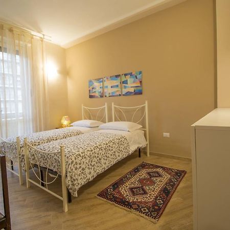 Spezia 33 Lägenhet Turin Exteriör bild