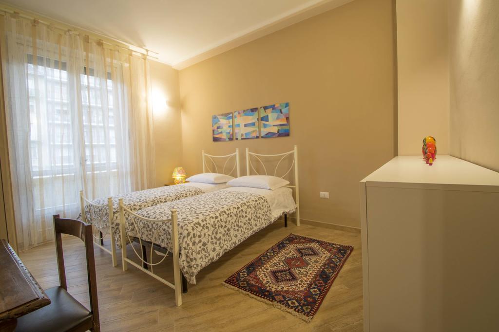 Spezia 33 Lägenhet Turin Exteriör bild