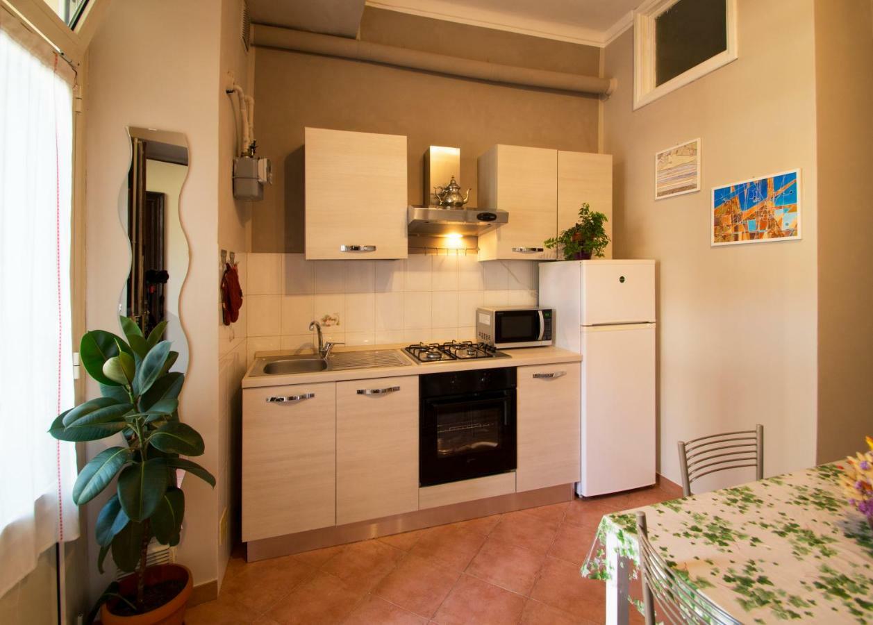Spezia 33 Lägenhet Turin Exteriör bild